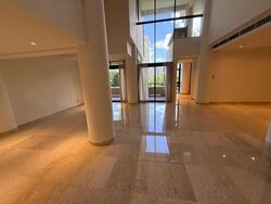 The Colonnade (D10), Condominium #528006331